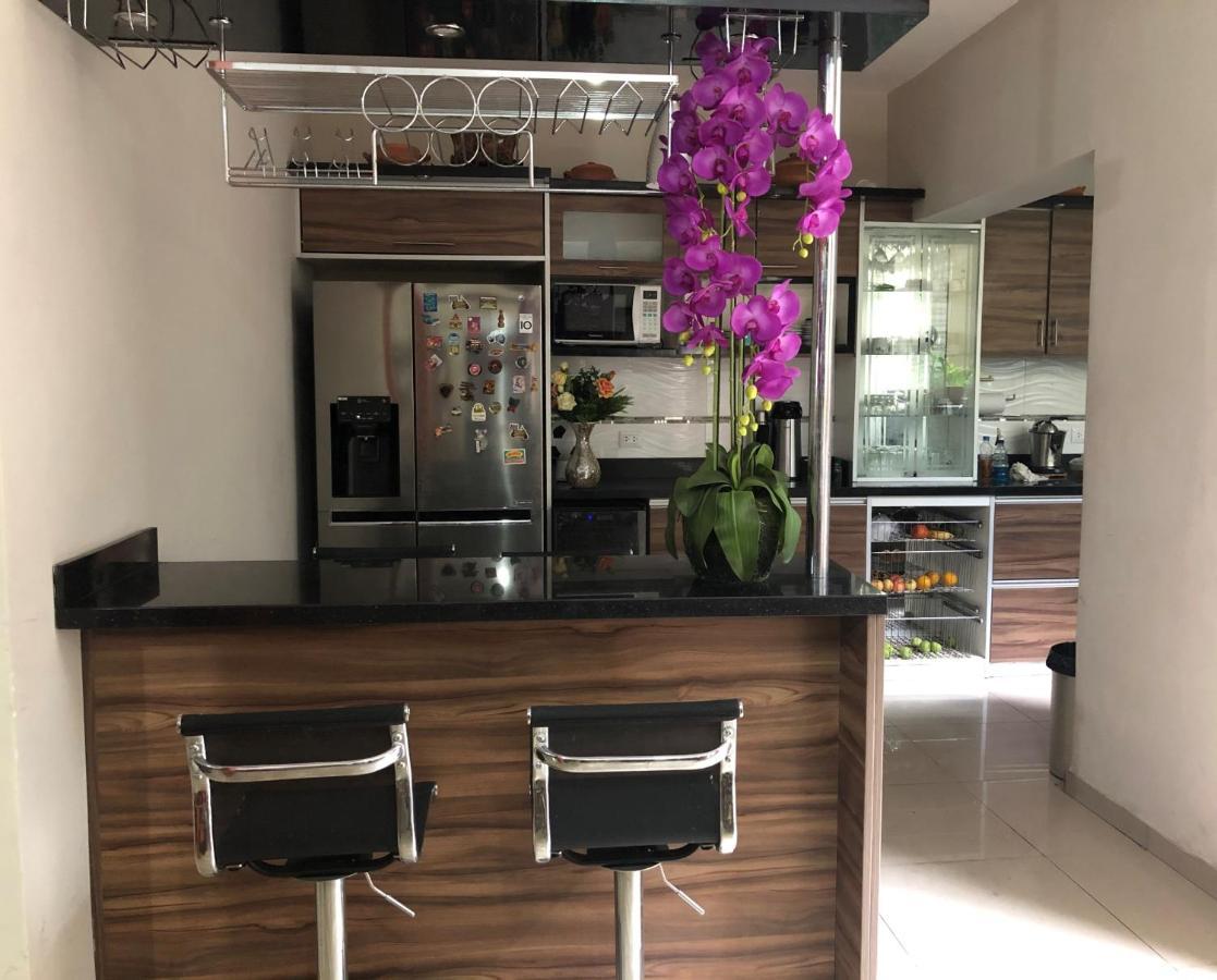 B&B Cusing Wasi Lima Exterior foto